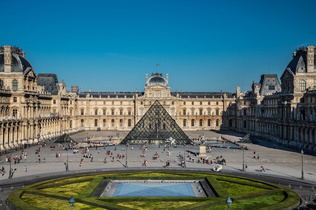 Expérience des civilisations antiques à Paris